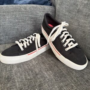 Keds WF66320 Platform Black Canvas  Size 10 Sneakers with a retro vibe #retro